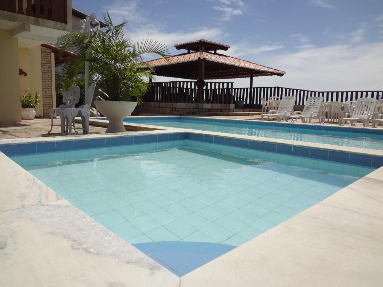 Hotel Laina's Place 3*