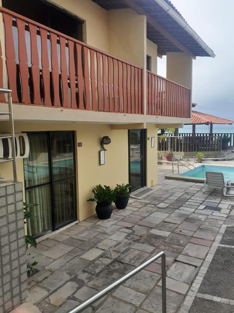 Hotel Laina's Place 3*