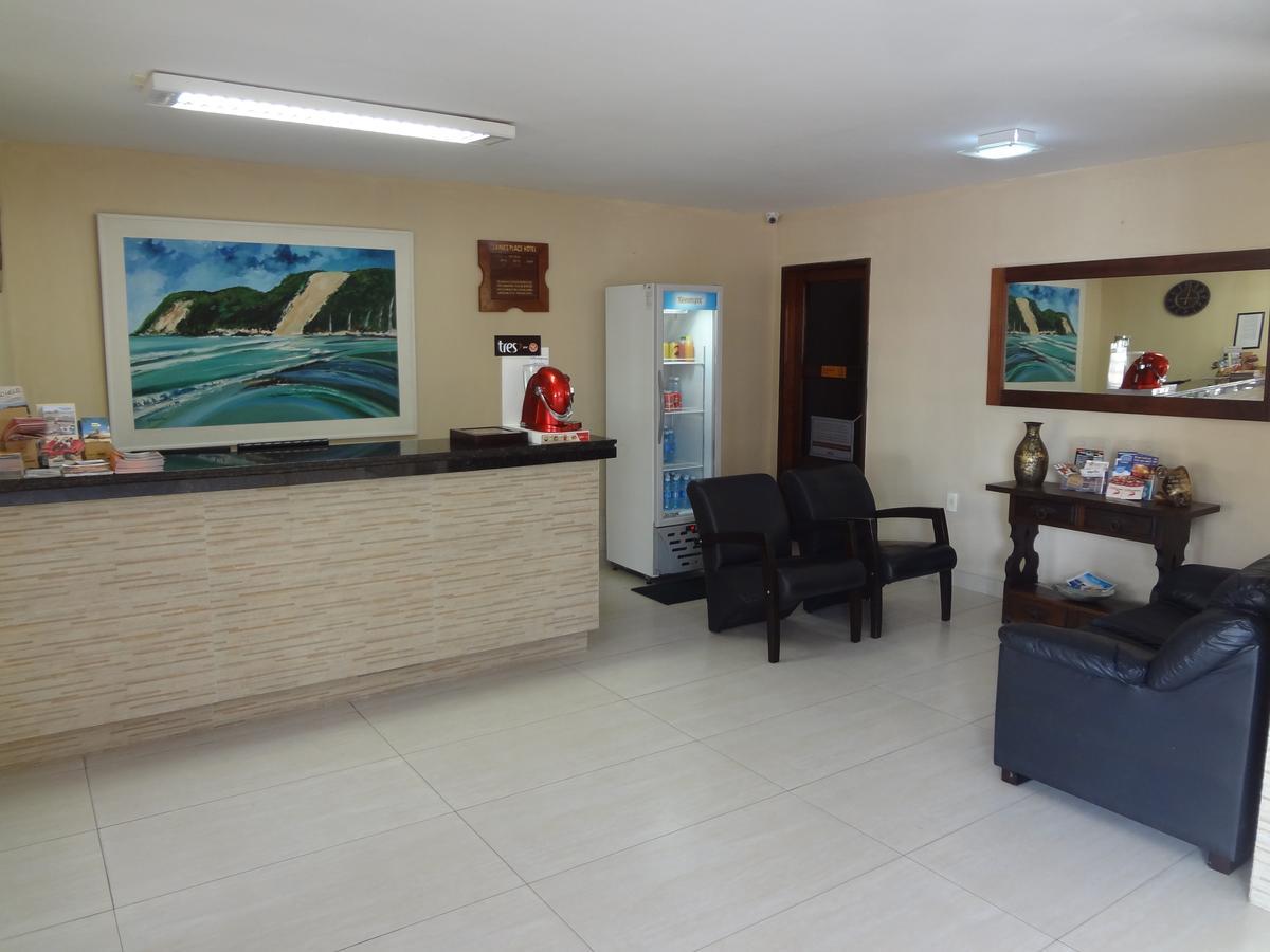 Laina's Place Hotel 3*